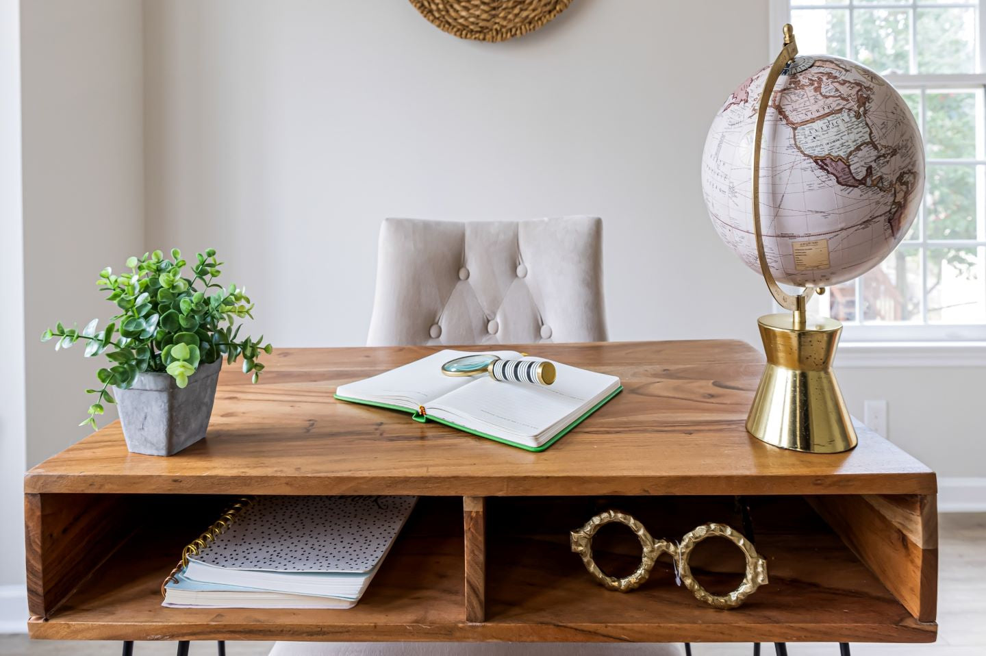 Scientific Inspiration for Successful Decoration  Science Decor