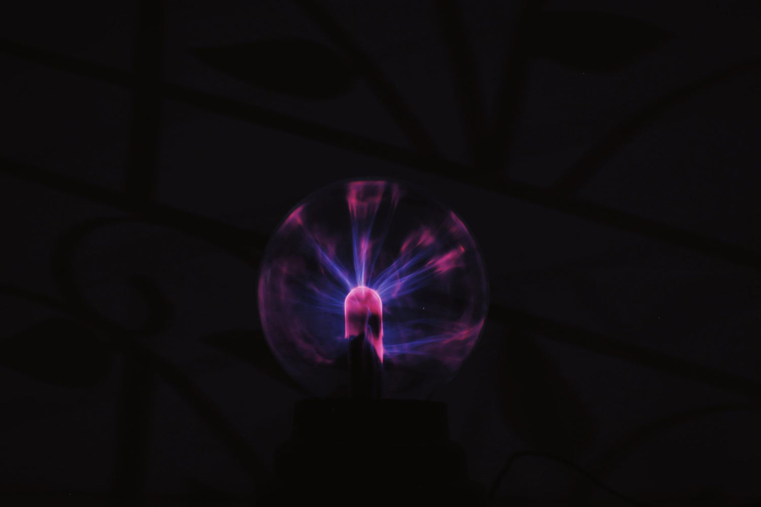 How Does a Plasma Tube Work? The Science of Glowing Gas