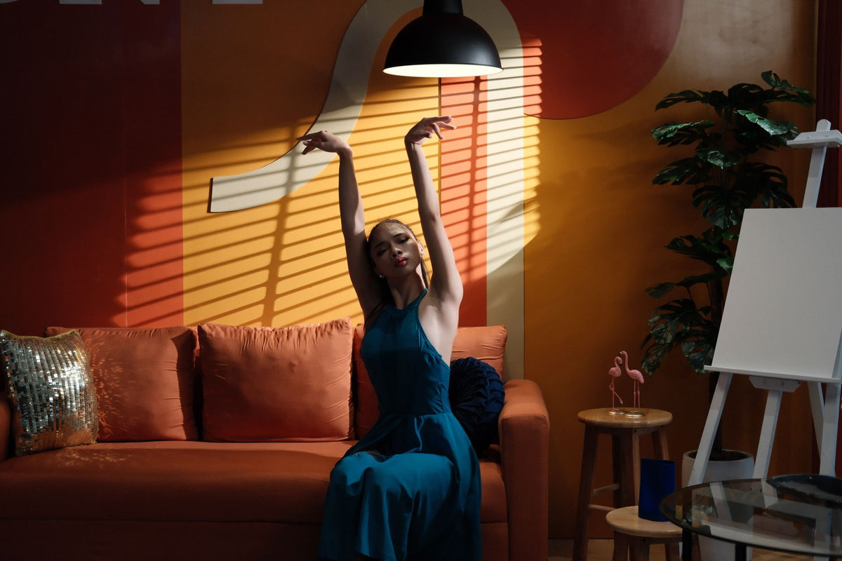 Heng Balance Lamp Mini: How to Decorate Your Desk with It