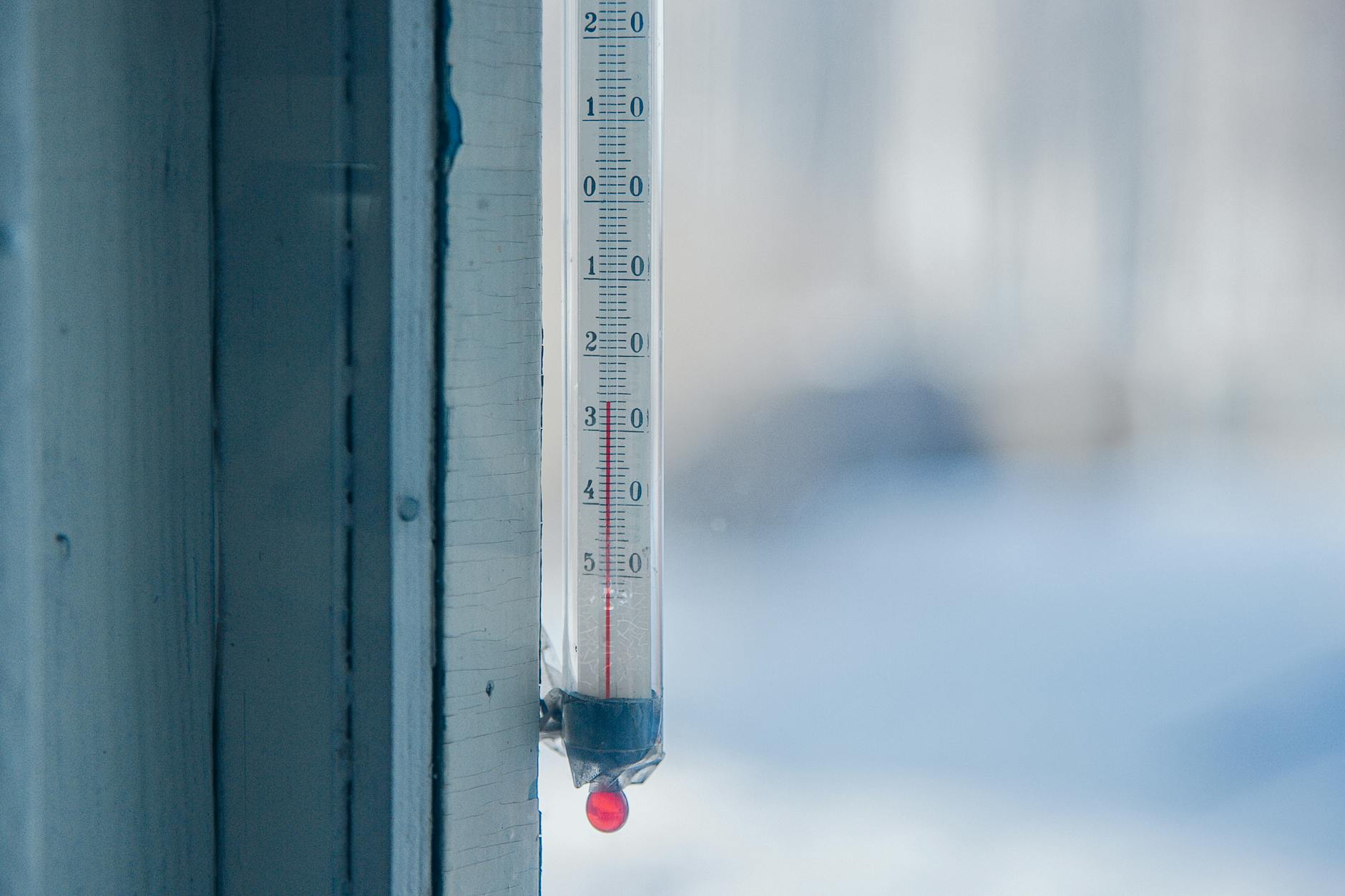 How Does a Barometer Work? From Torricelli to Storm Glass