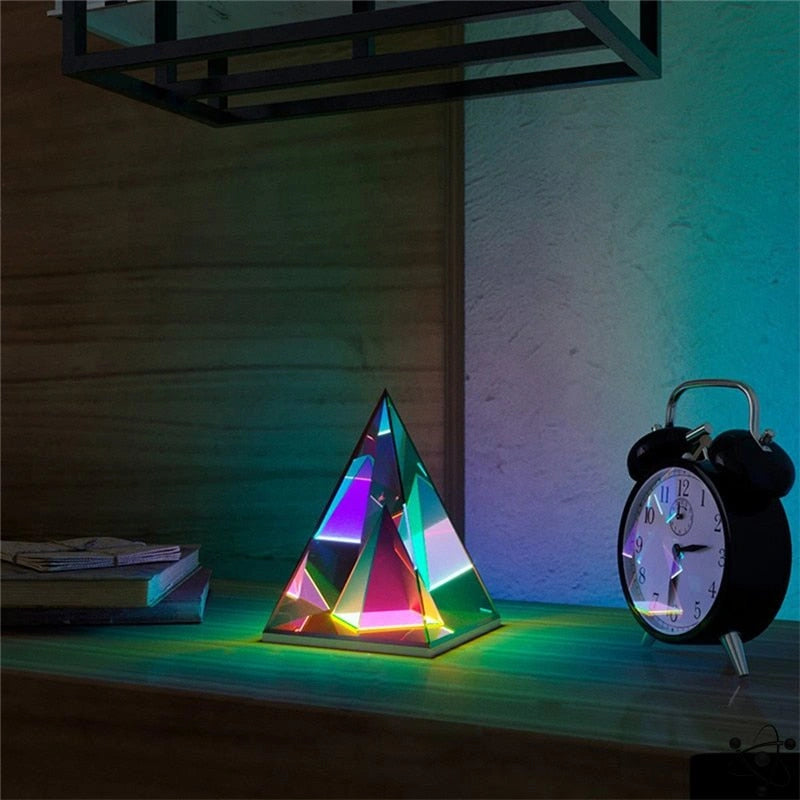 Infinity Pyramid Table store Lamp