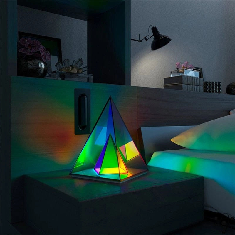 Infinity Pyramid online Table Lamp