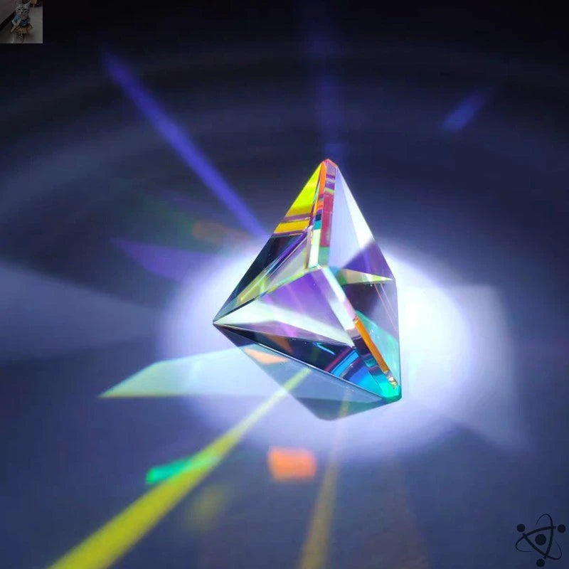 Pyramidal Optical Light Prism | Science Decor